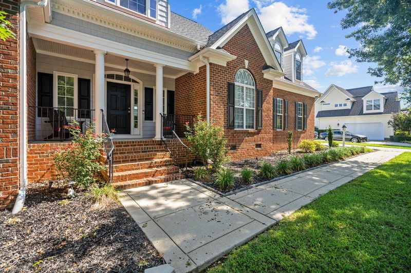 30 Live Oak Dr, Louisburg, NC 27549