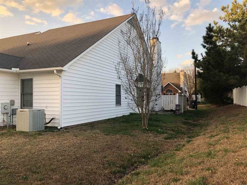 30 Magnolia Ln #B, Angier, NC 27501