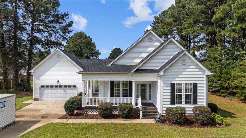 30 Mamie Ferguson Dr, Lillington, NC 27546