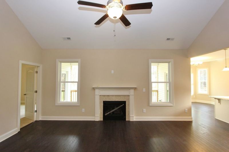 30 Midlavian Dr, Franklinton, NC 27525