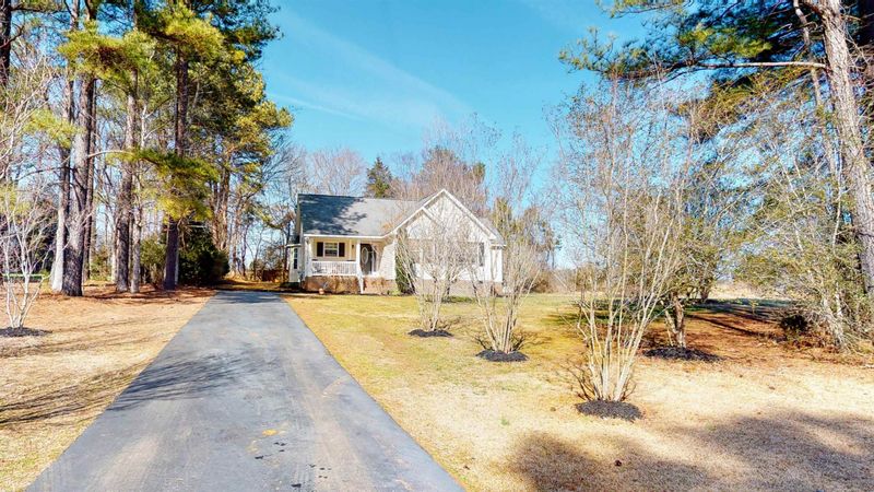 30 Millstone Dr, Franklinton, NC 27525