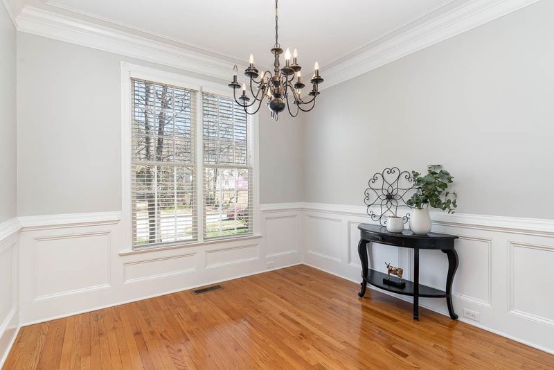 30 Natalie Dr, Raleigh, NC 27603