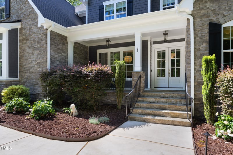 30 Ocoee Falls Dr, Chapel Hill, NC 27517