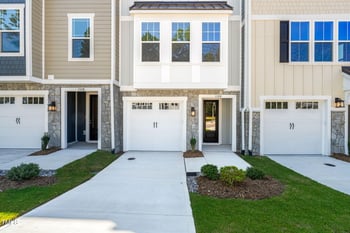 30 Plumleaf Ln, Durham, NC 27703