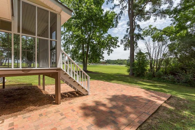 30 Ricks Rd, Zebulon, NC 27597