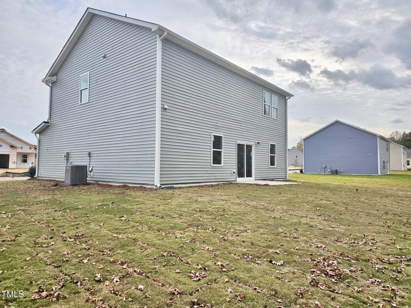 30 Rolling Banks Dr, Louisburg, NC 27549