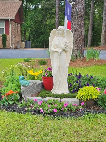 30 Sabbatia Dr, Whispering Pines, NC 28327