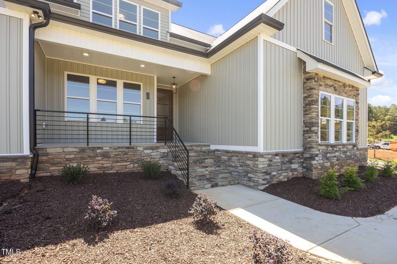 30 Stream View Way, Zebulon, NC 27597