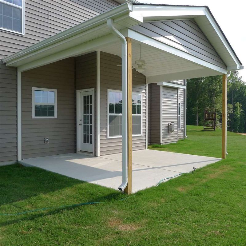 30 Sugarberry Ln, Clayton, NC 27527