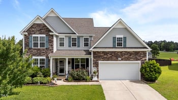 30 Sunbury Ct, Zebulon, NC 27597