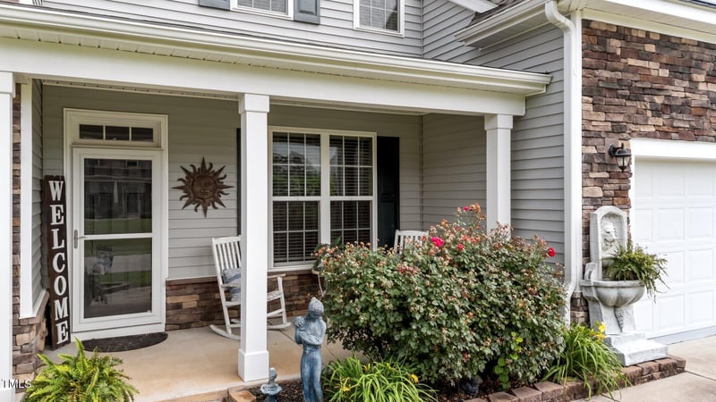 30 Sunbury Ct, Zebulon, NC 27597