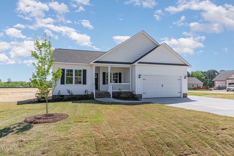 30 Tee Dr, Selma, NC 27576