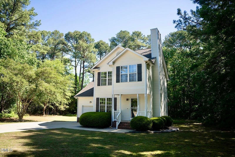 30 Vauxhall Ct, Youngsville, NC 27596