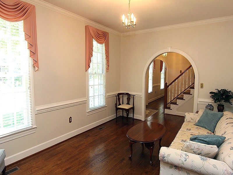 30 Westridge Dr, Durham, NC 27713