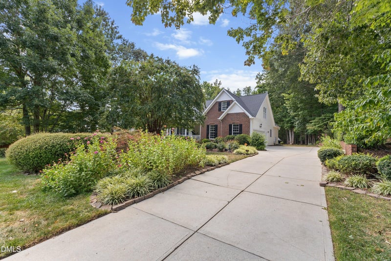 30 Winchester Ct, Youngsville, NC 27596