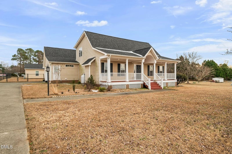 30 Woodcrest Dr, Youngsville, NC 27596