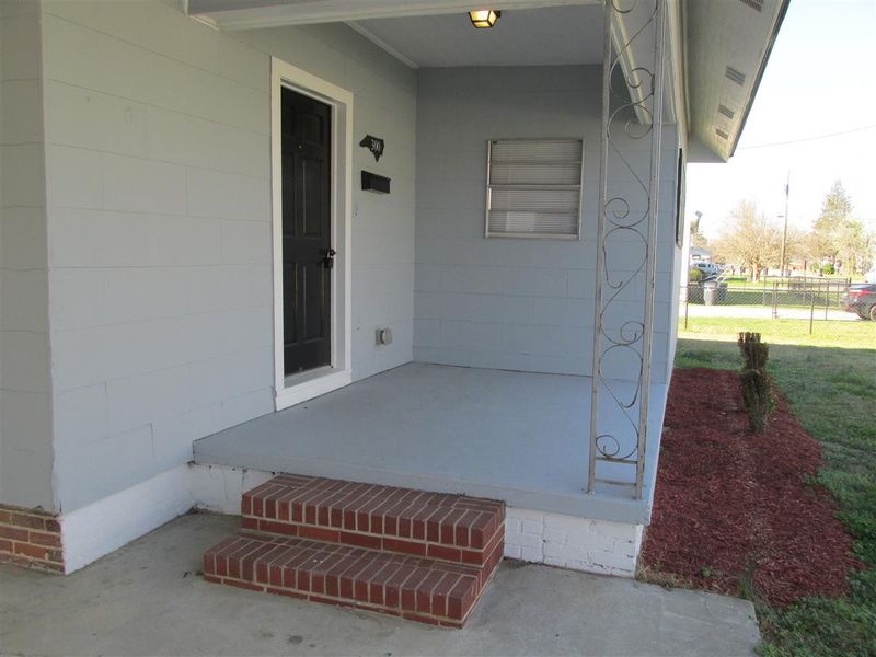 300 S 11th St, Erwin, NC 28339
