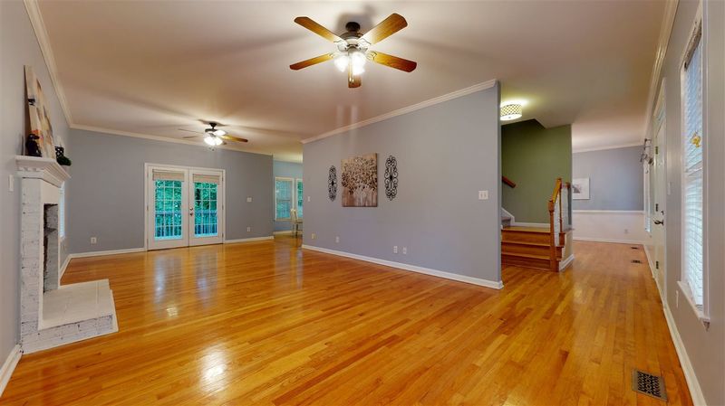300 Acorn Hill Ln, Apex, NC 27502