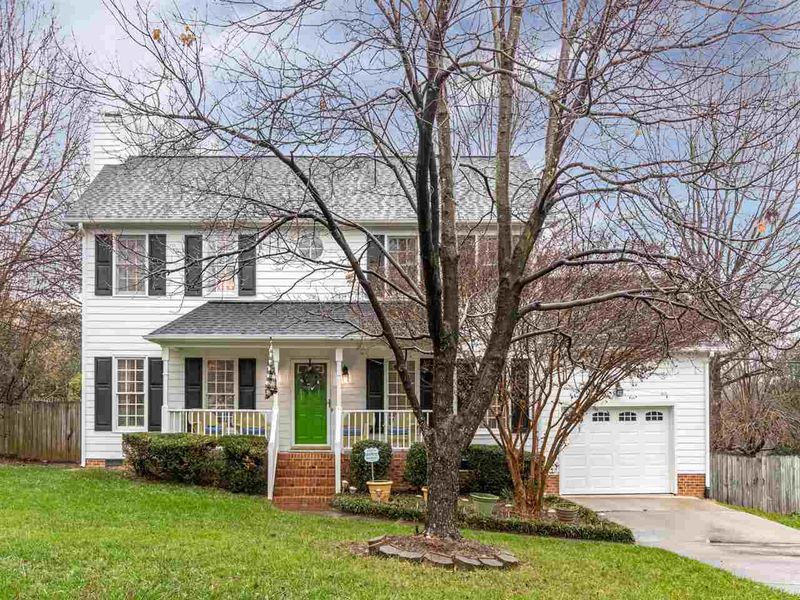 300 Amberglow Pl, Cary, NC 27513