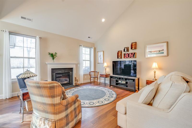 300 Ashberry Ln, Franklinton, NC 27525