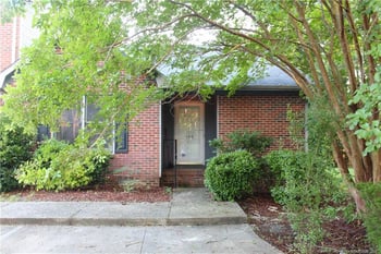 300 Ayrshire Ct, Fayetteville, NC 28311