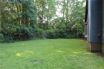 300 Ayrshire Ct, Fayetteville, NC 28311