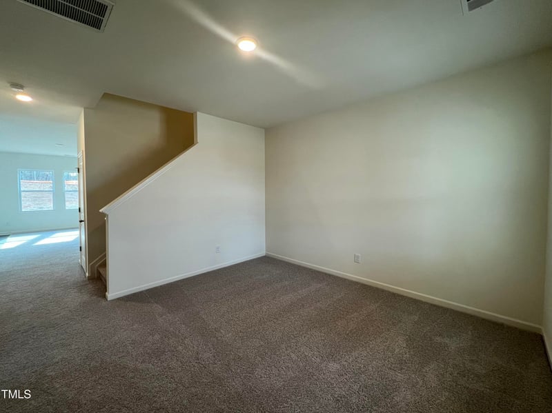 300 Babbling Brk Dr, Clayton, NC 27520
