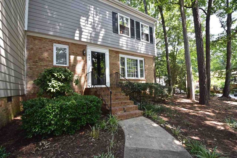 300 Bay Dr, Cary, NC 27511