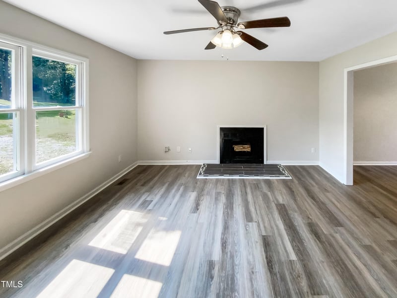 300 Bend Dr, Knightdale, NC 27545