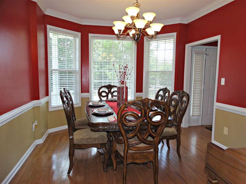 300 Black Forest Dr, Clayton, NC 27527