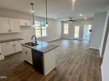 300 Bluejay St, Clayton, NC 27520