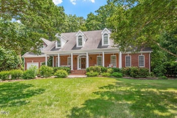 300 Bordeaux Ln, Cary, NC 27511