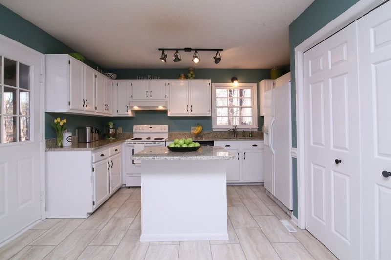 300 Brandermill Dr, Durham, NC 27713