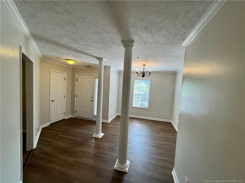 300 Bubble Creek Ct #5, Fayetteville, NC 28311