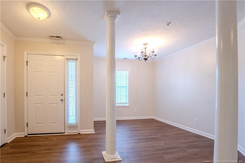 300 Bubble Creek Ct, Fayetteville, NC 28311