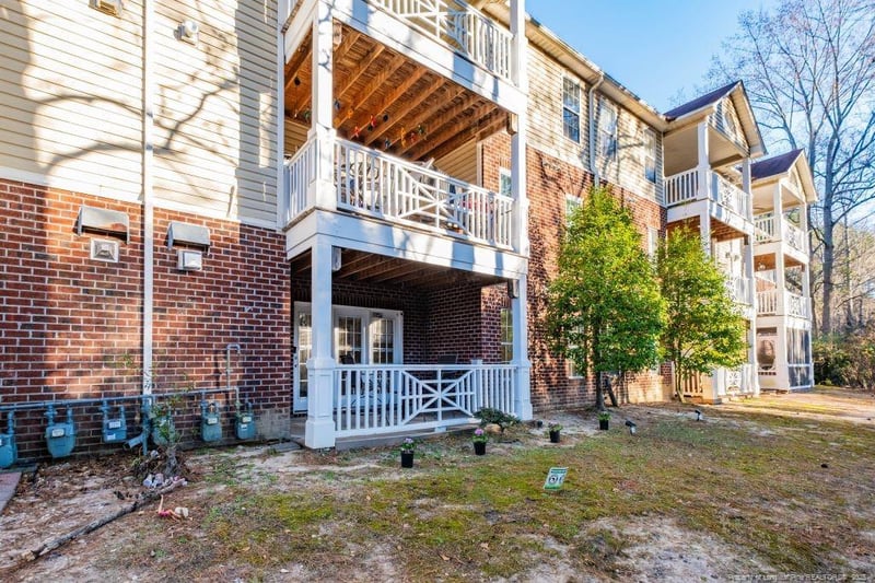 300 Bubble Creek Ct #1, Fayetteville, NC 28311
