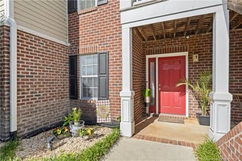 300 Bubble Creek Ct, Fayetteville, NC 28311