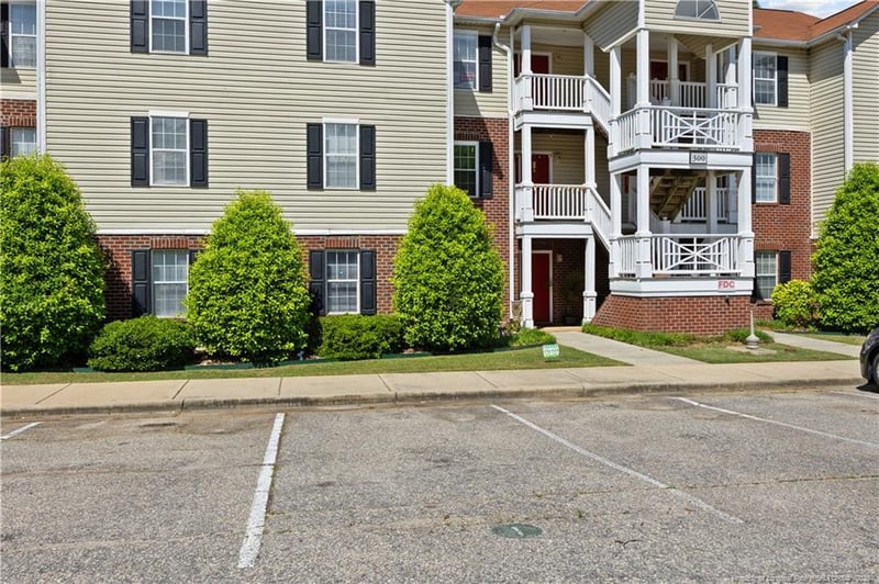300 Bubble Creek Ct, Fayetteville, NC 28311
