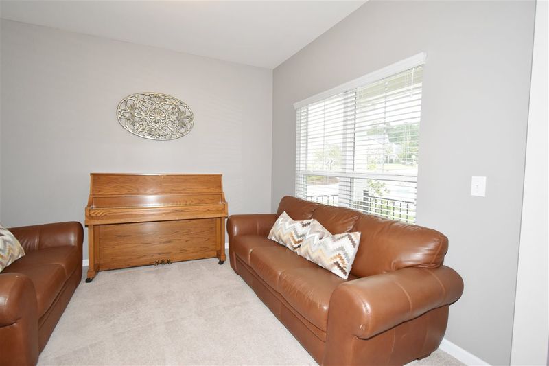 300 Callandale Ln, Durham, NC 27703