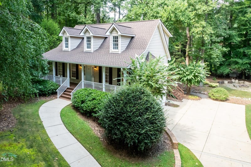 300 Cardinal Crest Ln, Wake Forest, NC 27587
