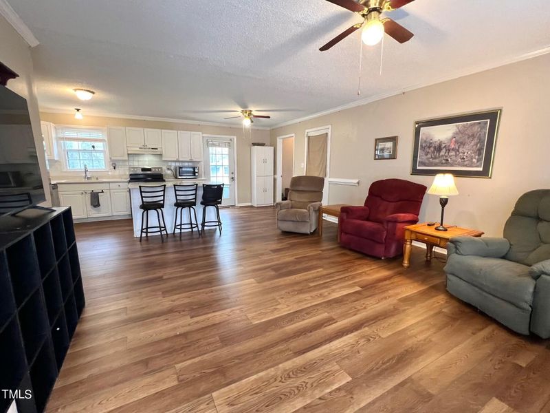 300 Cartwright Cir, Wendell, NC 27591