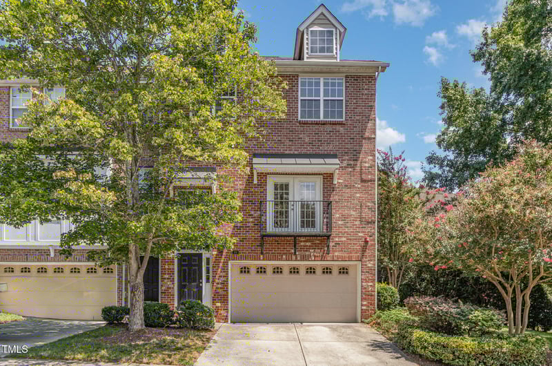 300 Christine Ct, Chapel Hill, NC 27516