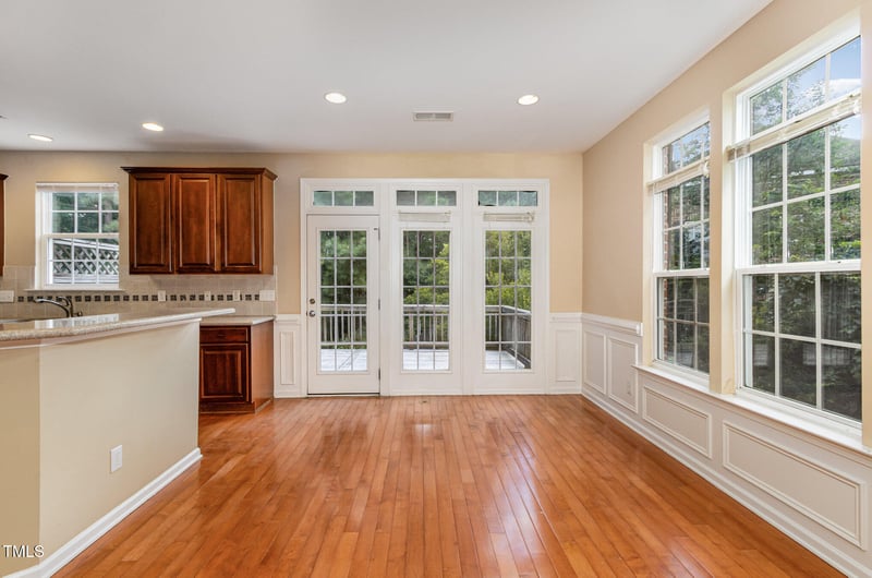 300 Christine Ct, Chapel Hill, NC 27516