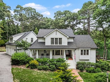 300 Cross Lake Dr, Fuquay Varina, NC 27526