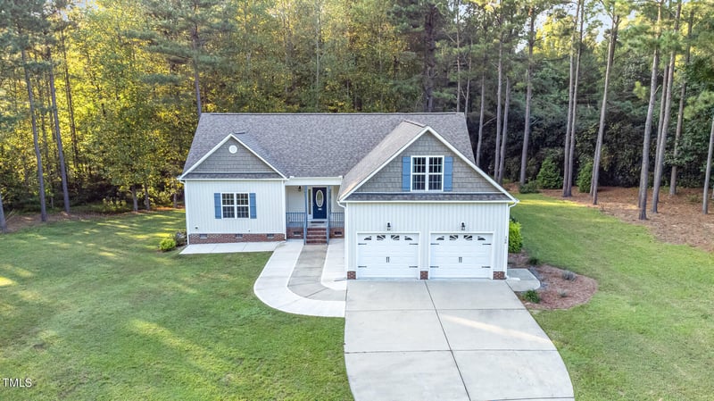 300 Cross Link Dr, Angier, NC 27501