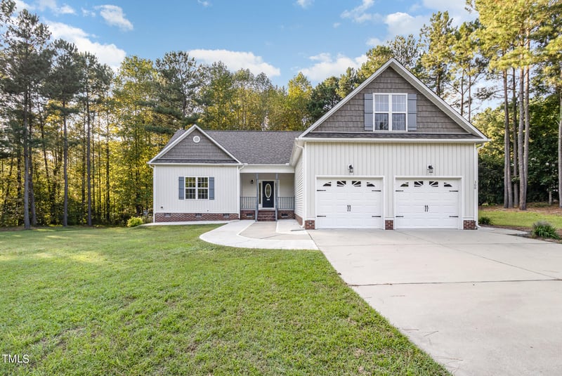 300 Cross Link Dr, Angier, NC 27501