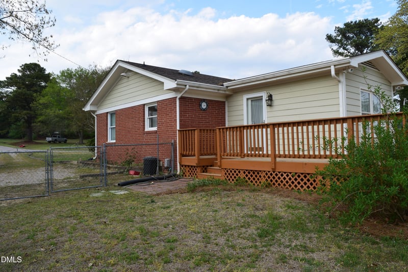 300 Ellen Dr, Knightdale, NC 27545
