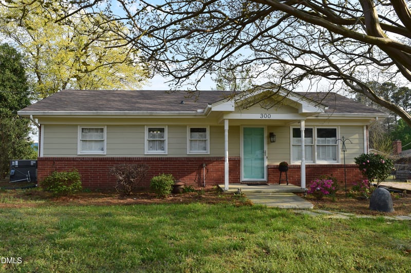 300 Ellen Dr, Knightdale, NC 27545