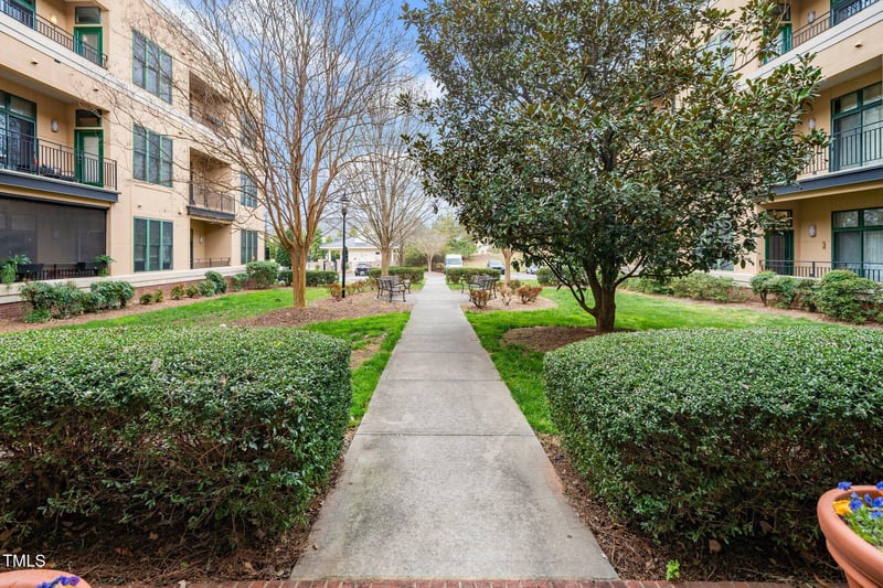 300 Finsbury  #115, Durham, NC 27703