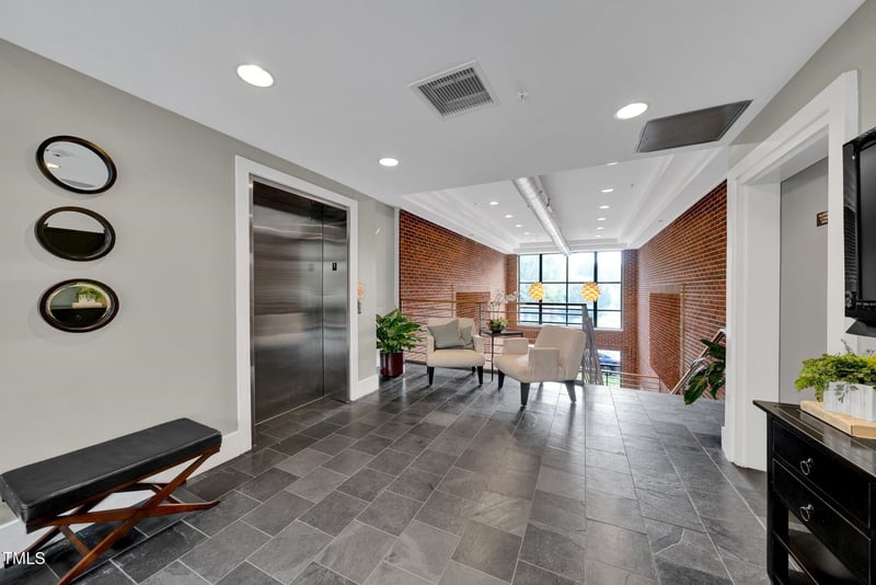 300 Finsbury St #108, Durham, NC 27703
